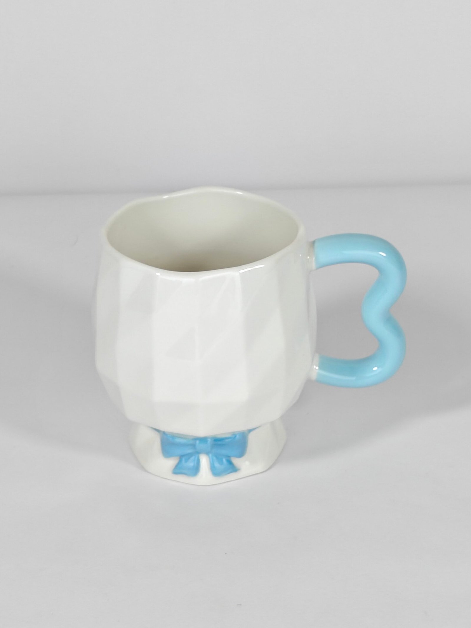 مج بورسلين فيونكة – مج أنيق بتصميم لطيف للمشروبات اليومية - الصورة 11